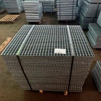 Решетчатый сварной настил SP Zn 33x33 / 40x4 мм Ст3 ТУ 5262-001-81167288-2009
