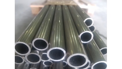 Труба стальная нефтепроводная 219x10 мм Ст20 фото трубу стальную нефтепроводную 219x10 мм Ст20 купить в Владивостоке