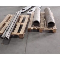 Труба нержавеющая бесшовная г/д 30x2 мм AISI 304 DIN 11850